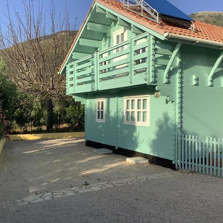 The Cabin, Кипарисия Екстериор снимка