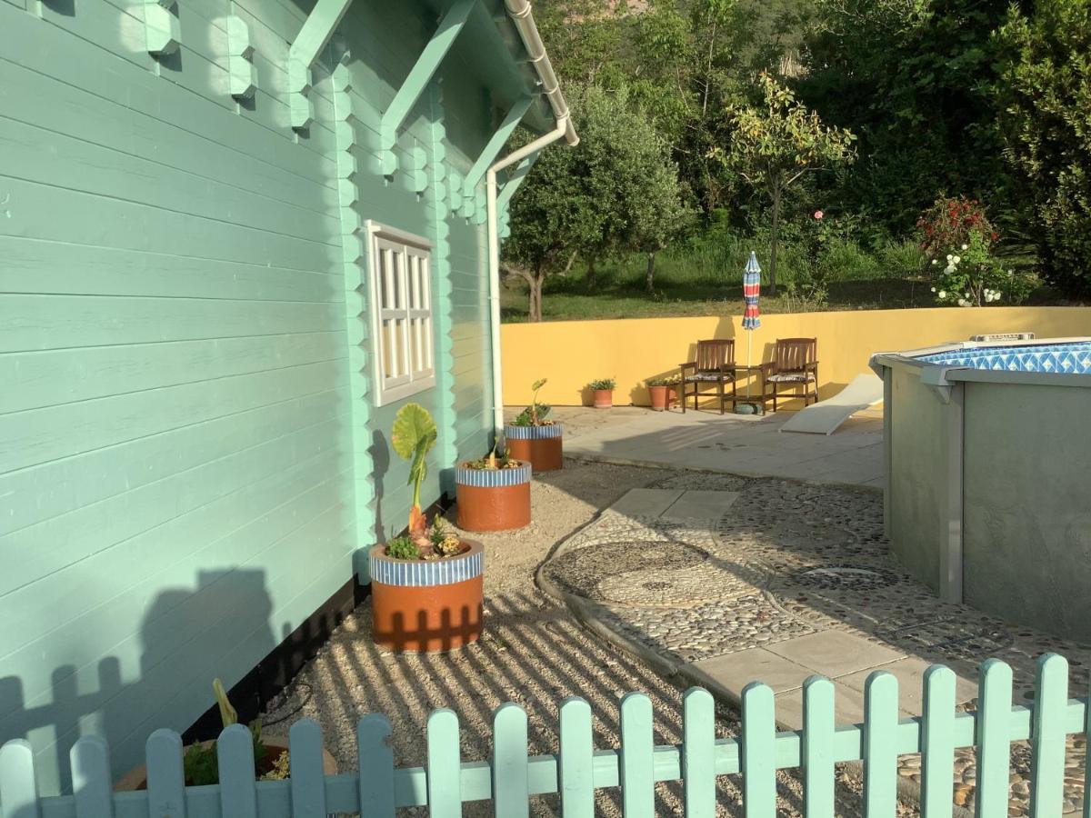 The Cabin, Кипарисия Екстериор снимка